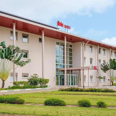 Ibis Cotonou Hotel ภายนอก รูปภาพ