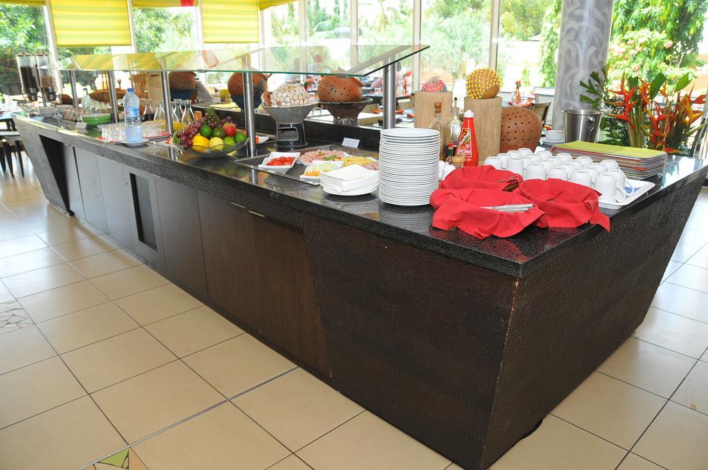 Ibis Cotonou Hotel ภายนอก รูปภาพ