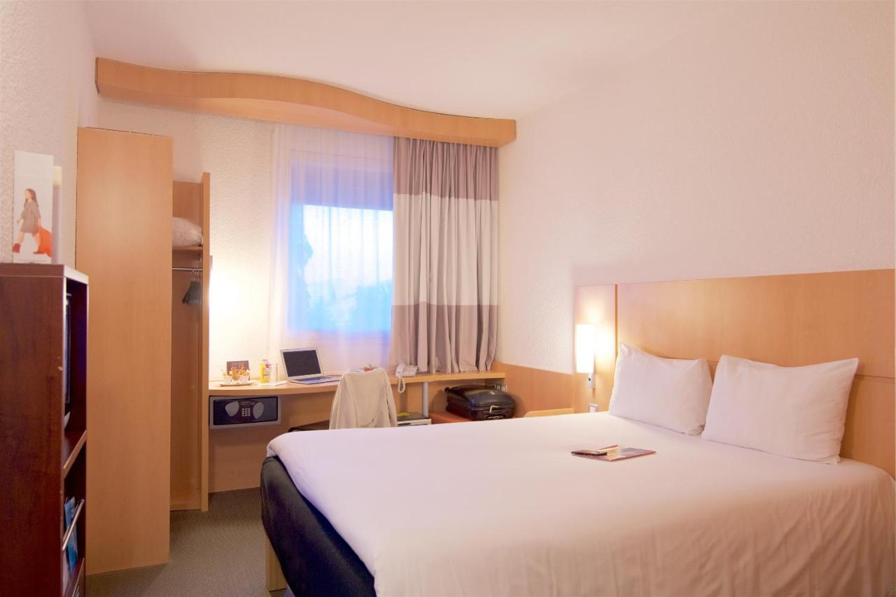 Ibis Cotonou Hotel ภายนอก รูปภาพ